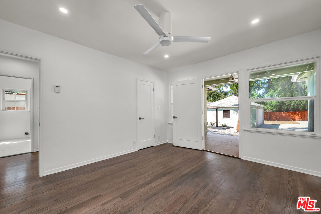 1091 Palm Terrace Pasadena, CA 91104 - Photo 17 of 34