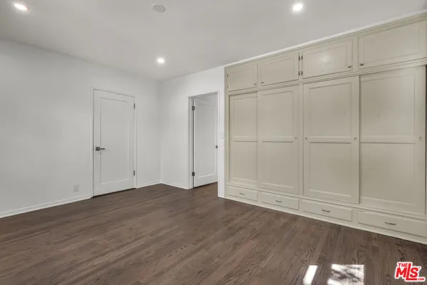 $5,900 | 1091 Palm Terrace, Pasadena, CA 91104