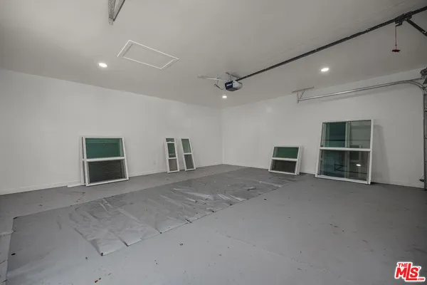 $5,900 | 1091 Palm Terrace, Pasadena, CA 91104