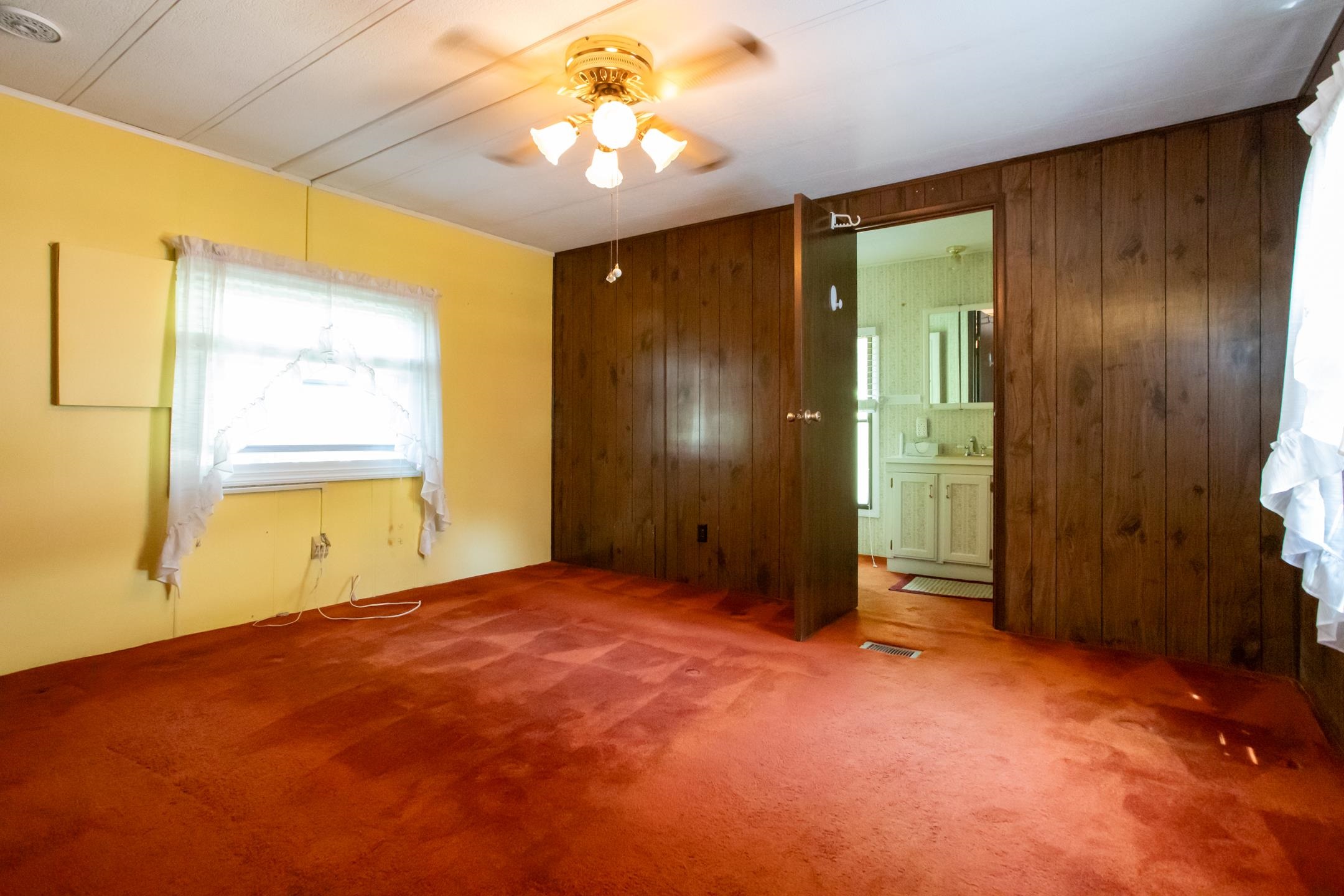 76 Hemlock Street Hampton, NH 03842 - Photo 5 of 23 Gallery Image 5