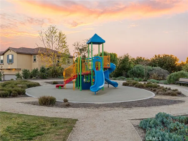 $799,000 | 11819 Verona Lane, Los Angeles, CA 90047