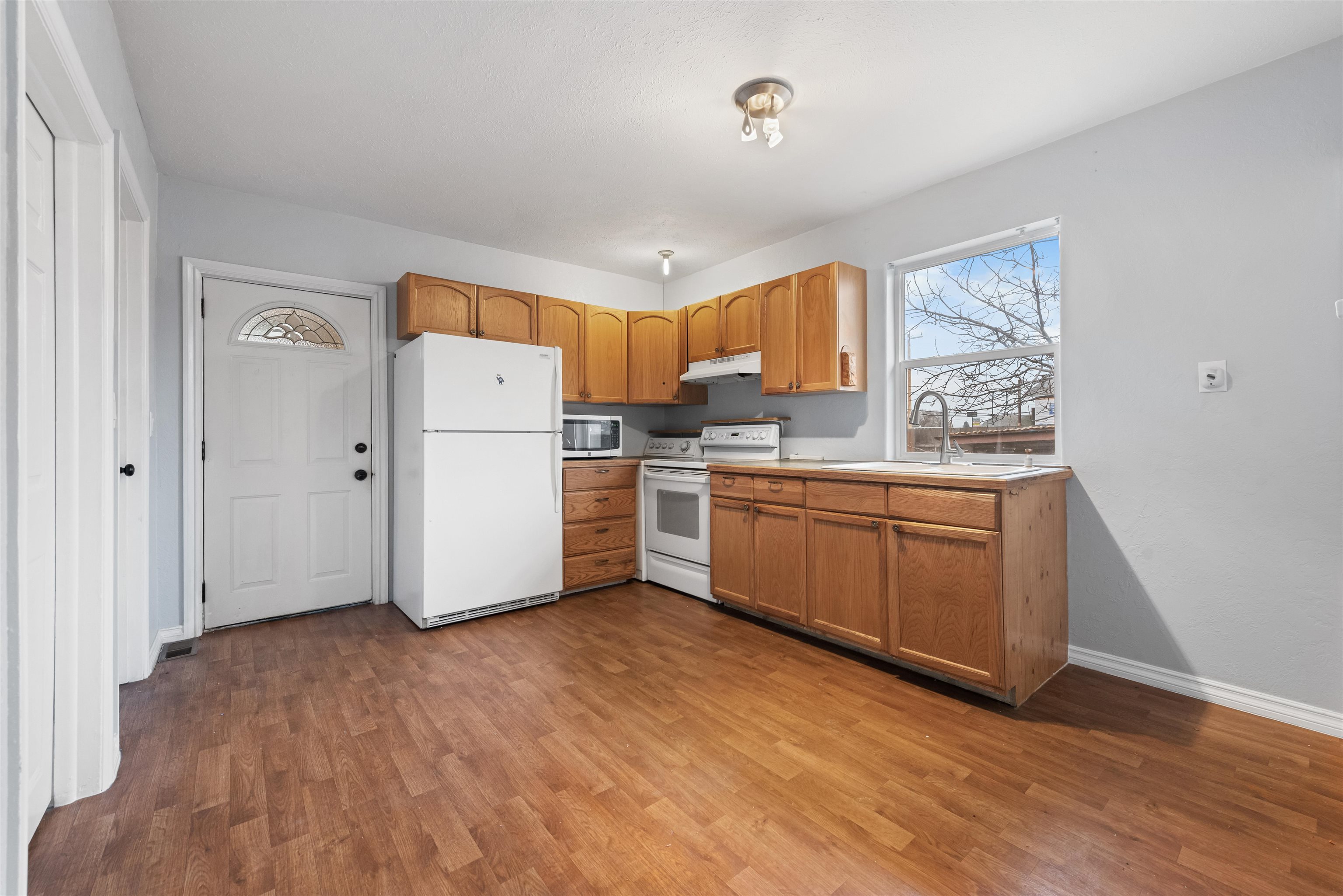1327 East Decatur Avenue Spokane, WA 99208 - Photo 6 of 20 Gallery Image 6