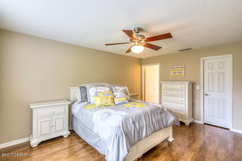 933 Mill Rd Lane Port Orange, FL 32127 - Photo 23 of 49 Owner's Suite (3)