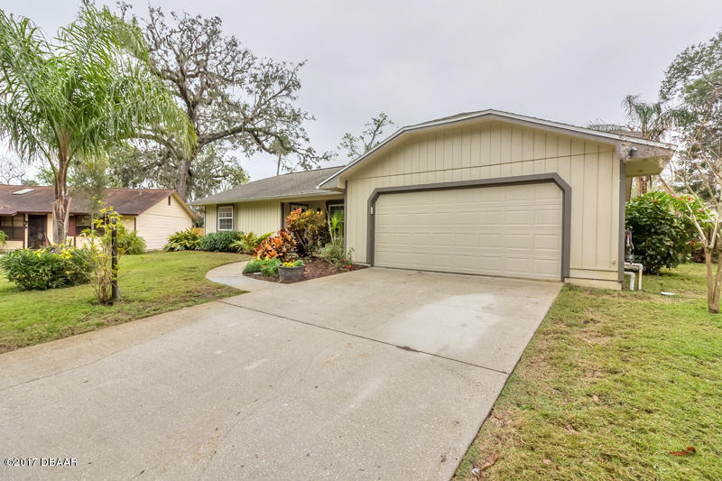 933 Mill Rd Lane Port Orange, FL 32127 - Photo 3 of 49 Front Exterior (2)