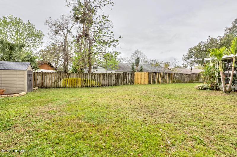 933 Mill Rd Lane Port Orange, FL 32127 - Photo 35 of 49 Fenced Yard (2)