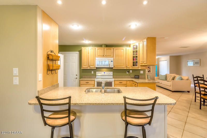 933 Mill Rd Lane Port Orange, FL 32127 - Photo 8 of 49 Kitchen