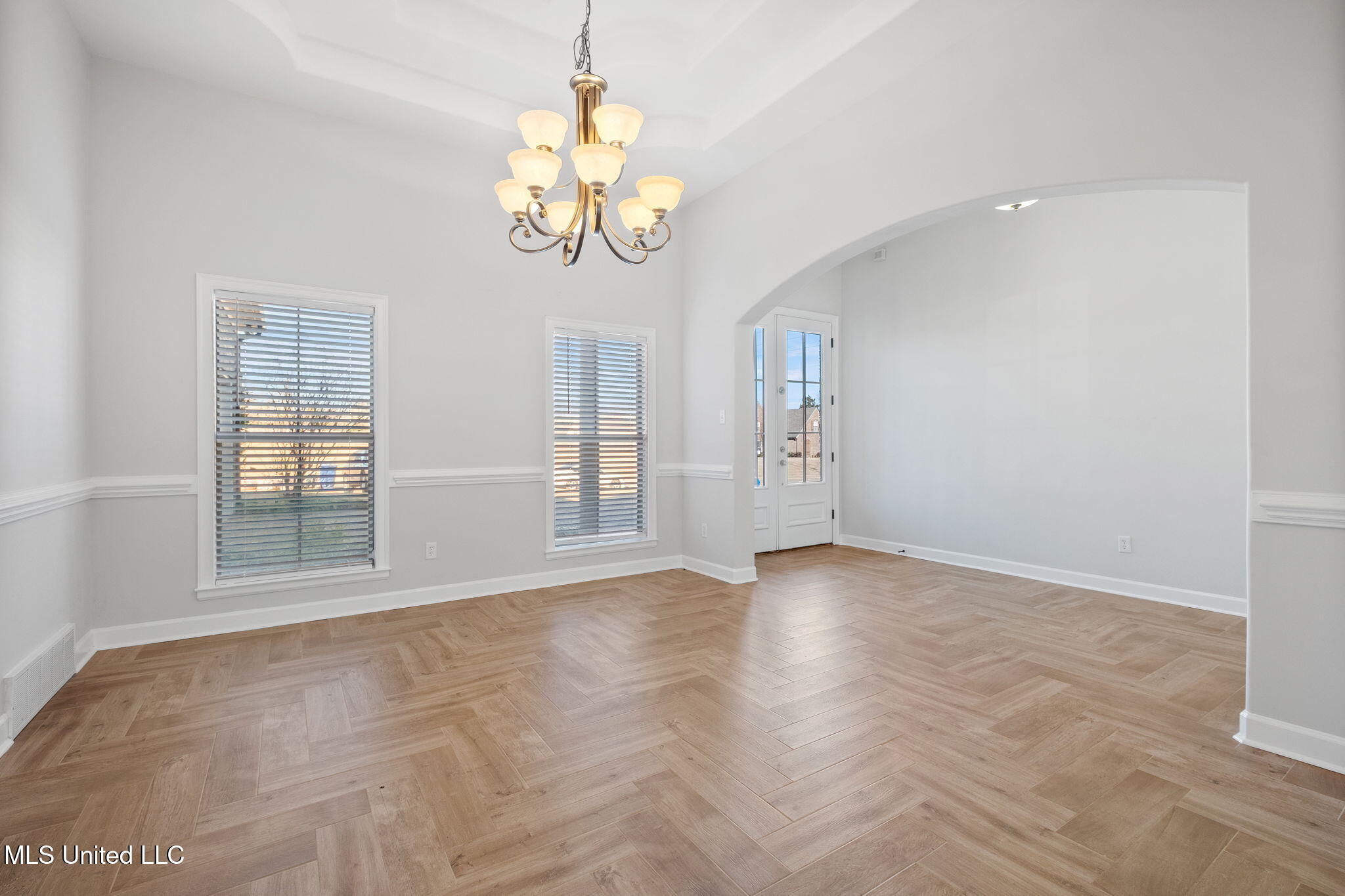 14259 Chapel Ridge Trail Olive Branch, MS 38654 - Photo 8 of 34 23-web-or-mls-DSCF1736