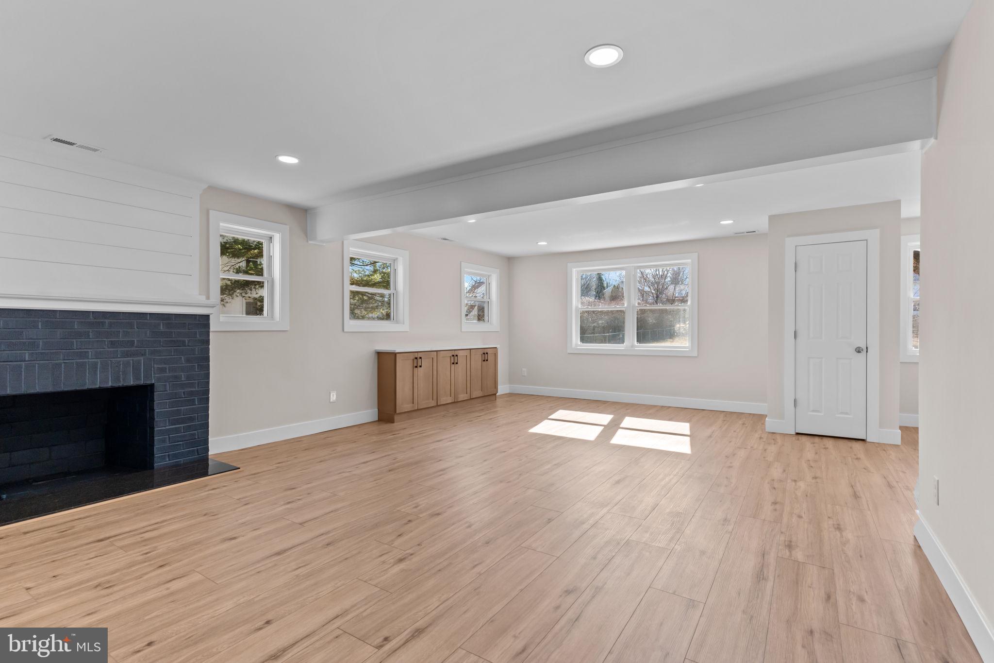 2708 Jenkintown Road Glenside, PA 19038 - Photo 8 of 37 Gallery Image 8
