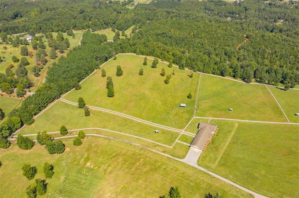 4489 Hawkins Road Landrum, SC 29356 - Photo 4 of 25