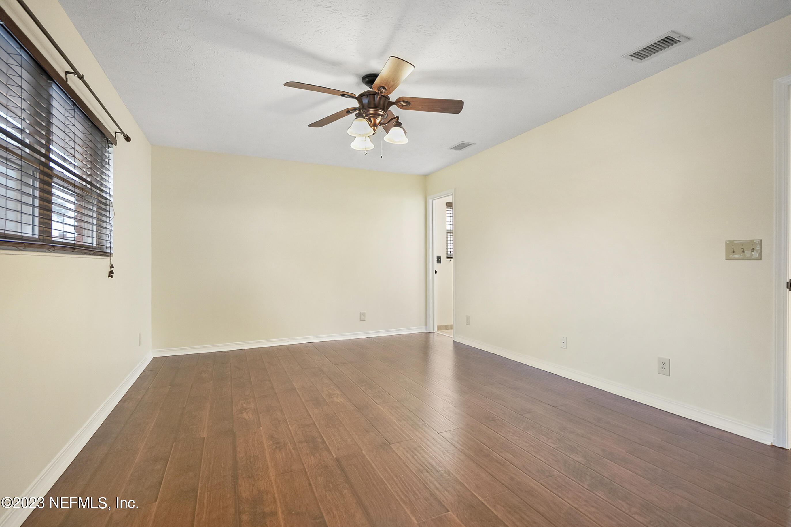 4419 Travelers Road Jacksonville, FL 32210 - Photo 12 of 31 4419 Travelers Rd (13)