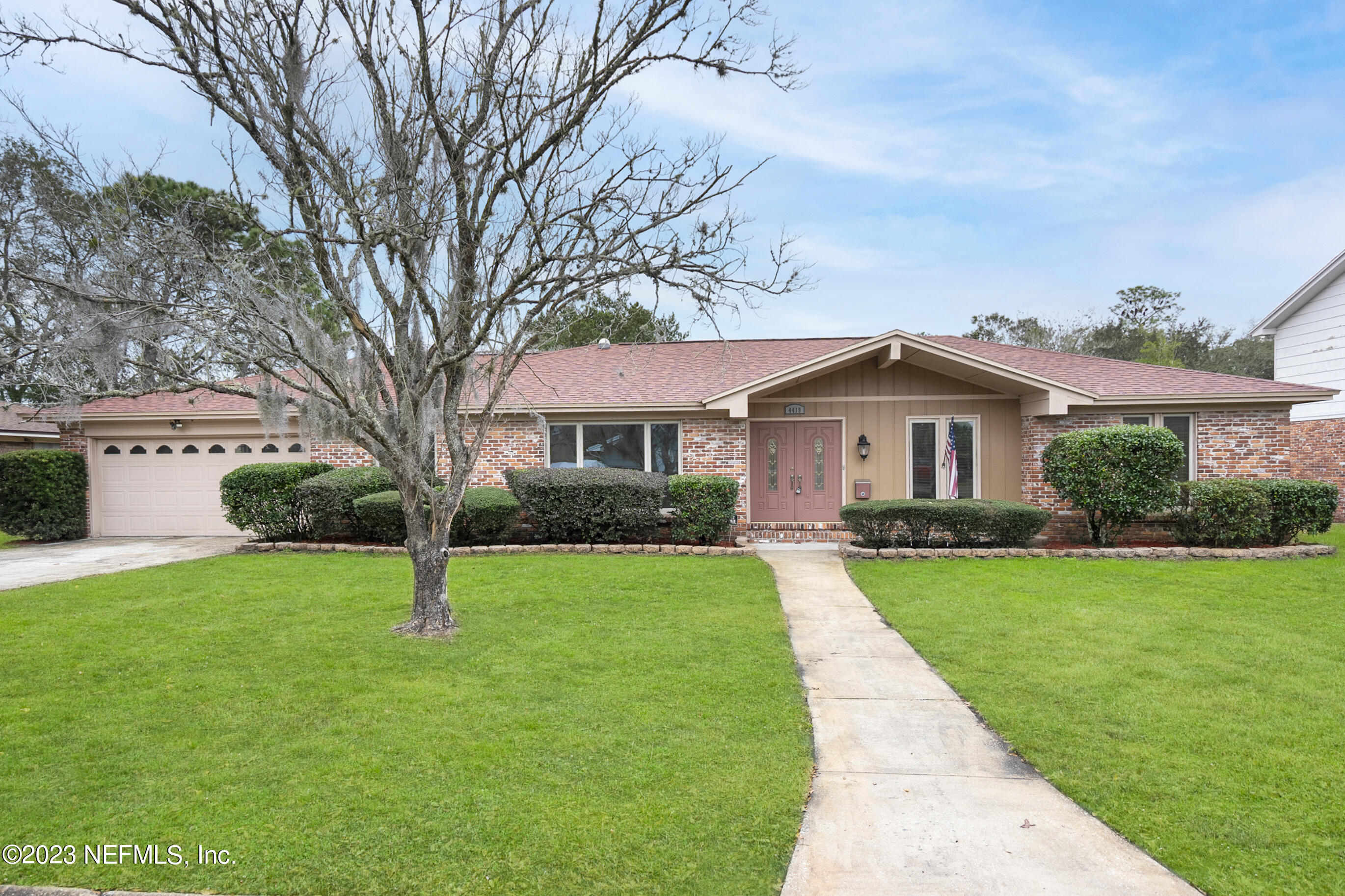 4419 Travelers Rd (2)