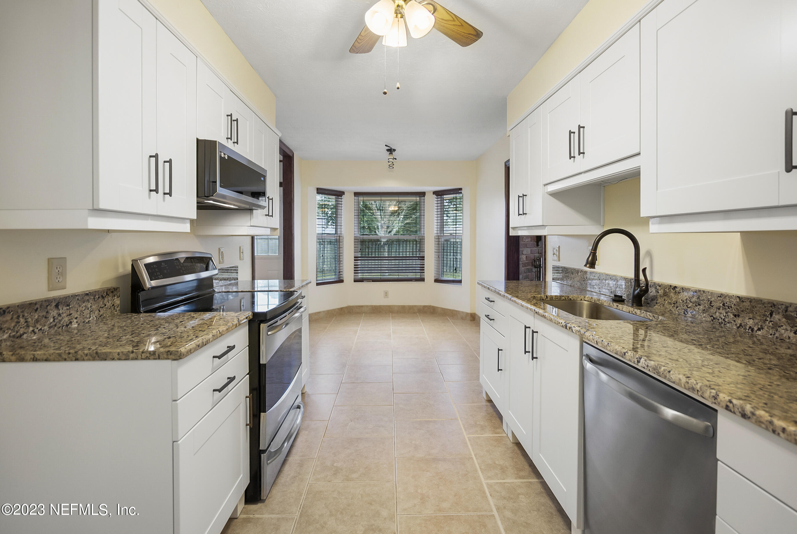 4419 Travelers Road Jacksonville, FL 32210 - Photo 8 of 31 4419 Travelers Rd (25)