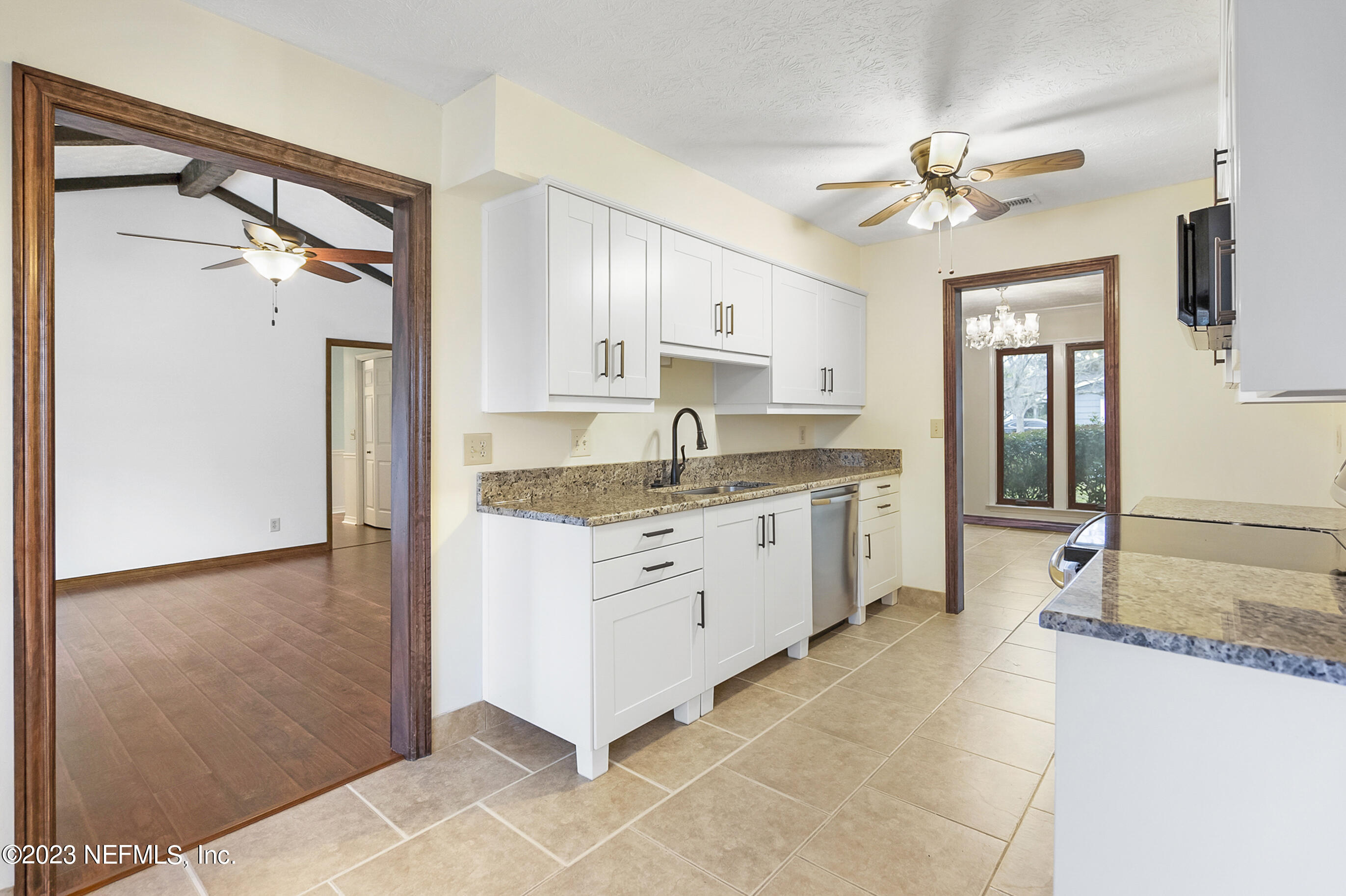 4419 Travelers Road Jacksonville, FL 32210 - Photo 9 of 31 4419 Travelers Rd (30)