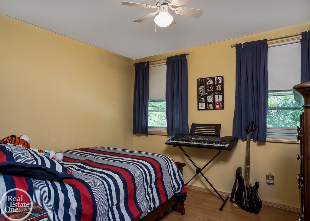 2075 Warrington Road Rochester Hills, MI 48307 - Photo 11 of 18
