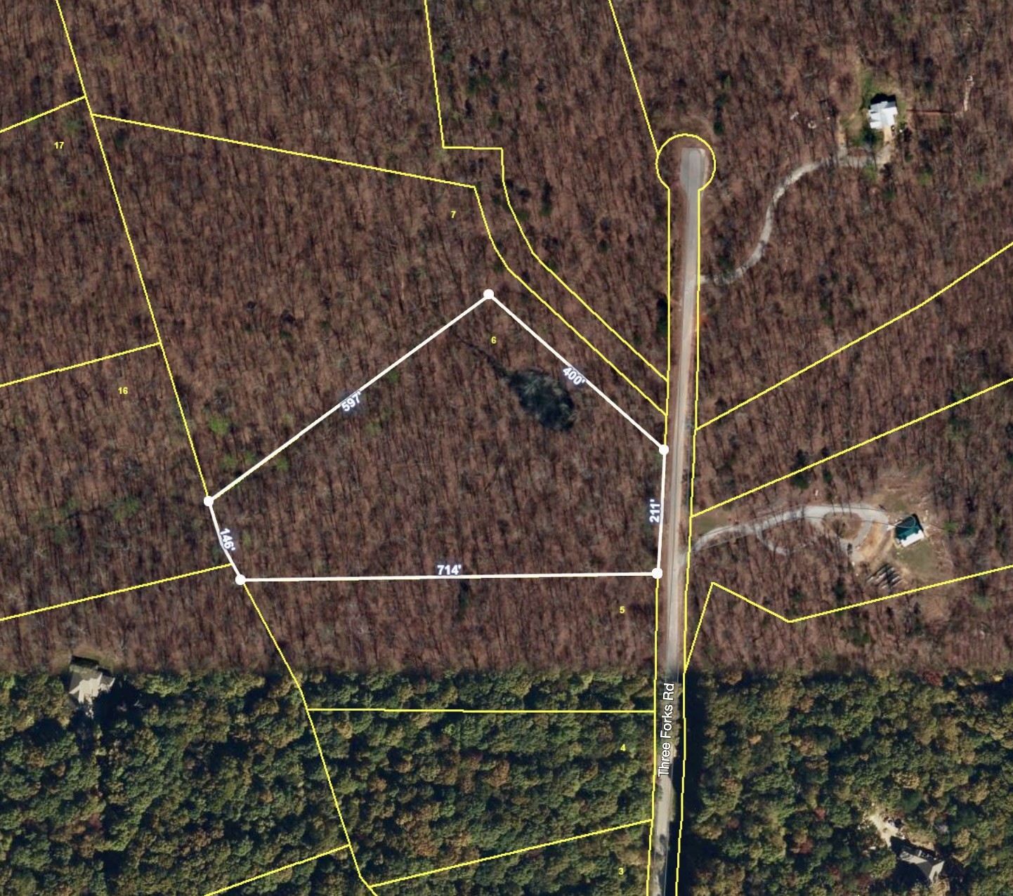 1 Three Forks Road Linden, TN 37096 - Photo 9 of 34 a view of an empty room