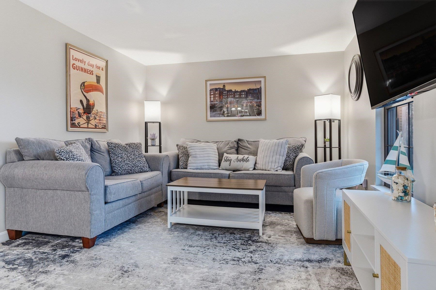 380 Ocean Road, Unit 35 Portsmouth, NH 03801 - Photo 2 of 28 Gallery Image 2