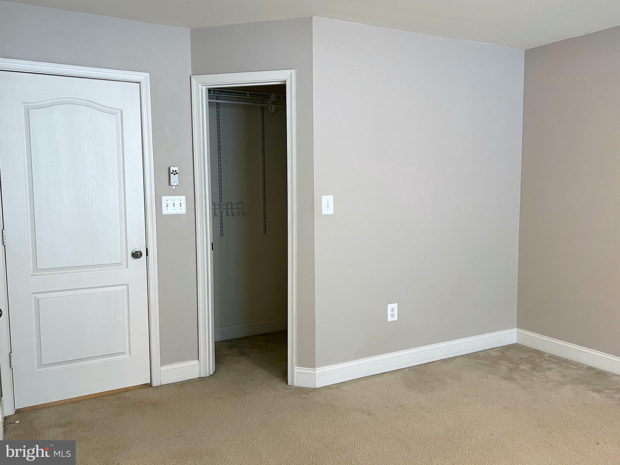 4905 Potomac Highlands Circle Triangle, VA 22172 - Photo 11 of 17