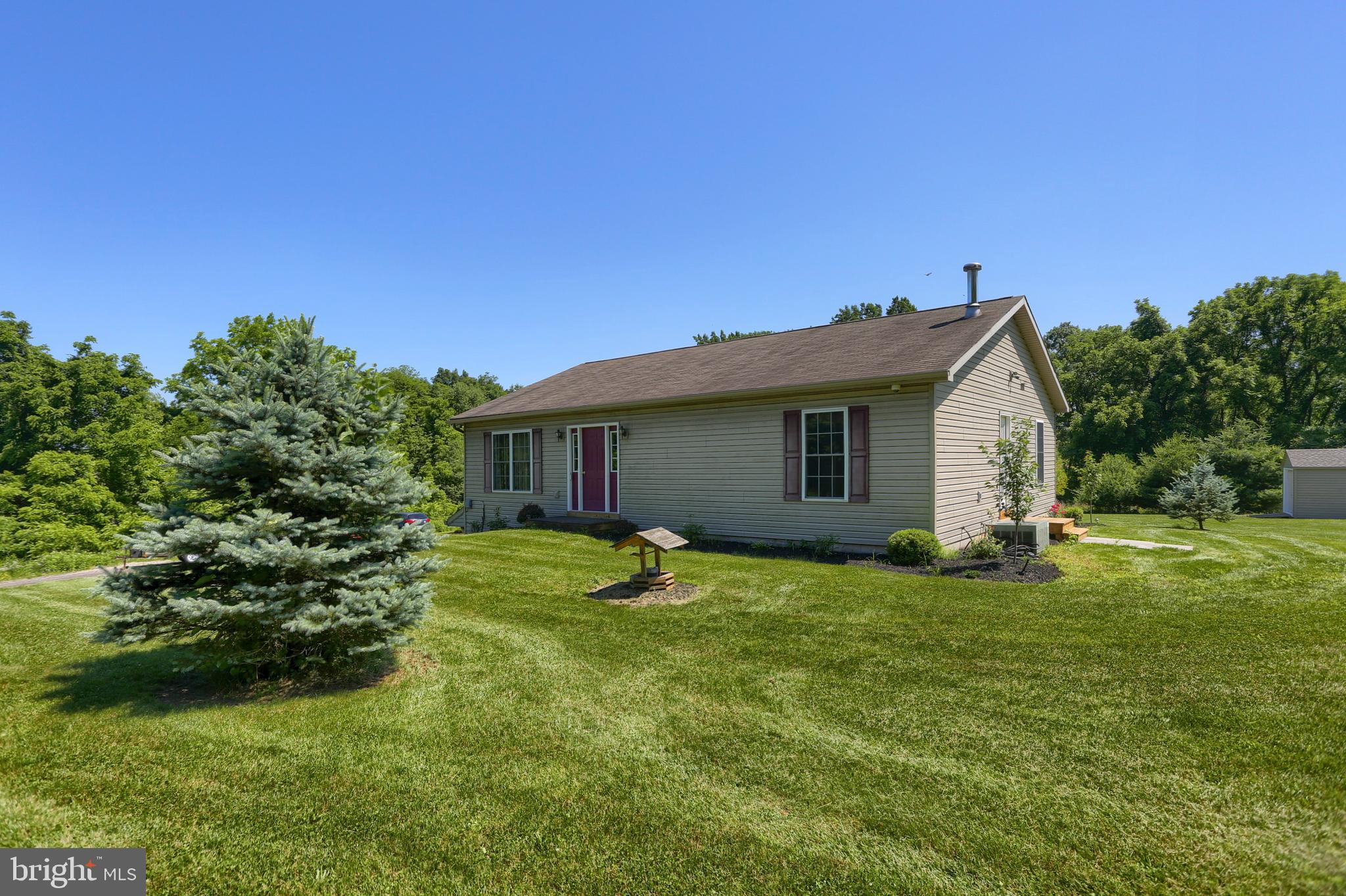 268 Valley Road Etters, PA 17319 - Photo 4 of 47 Gallery Image 4