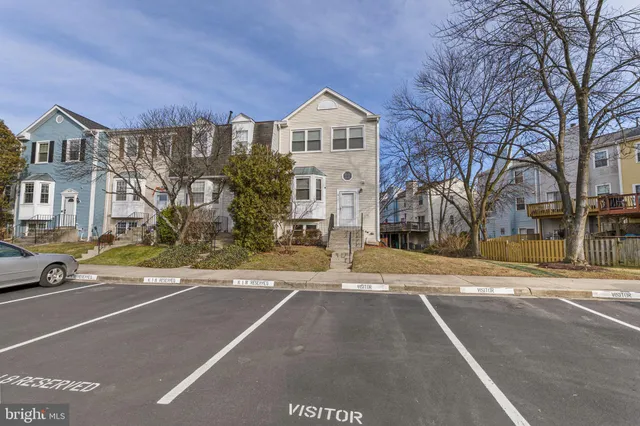 $550,000 | 811 Flagler Drive, Gaithersburg, MD 20878