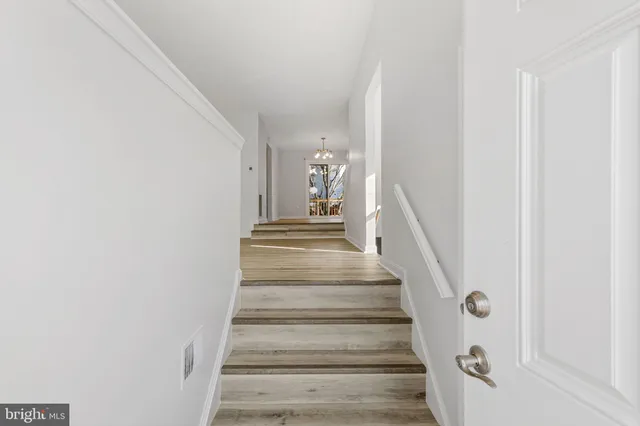 $550,000 | 811 Flagler Drive, Gaithersburg, MD 20878