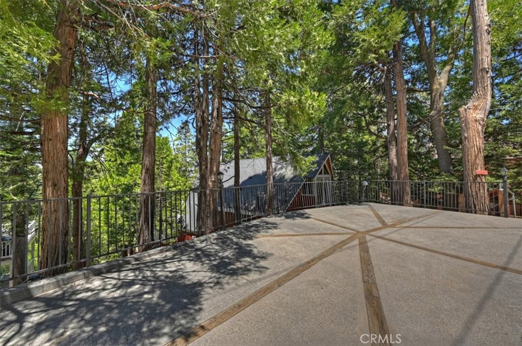 349 Castle Gate Road Lake Arrowhead, CA 92352 - Photo 68 of 73