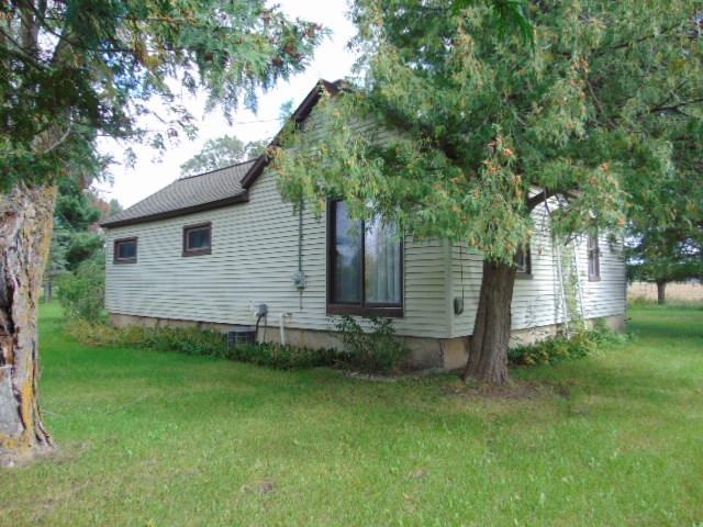 7752 West St Charles Road Sumner, MI 48889 - Photo 1 of 17 1893380.JPG