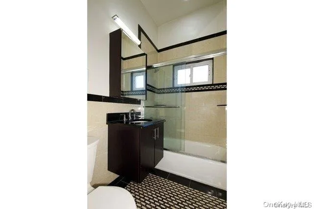 $2,845 | 234 River Avenue, Unit 13, Patchogue, NY 11772