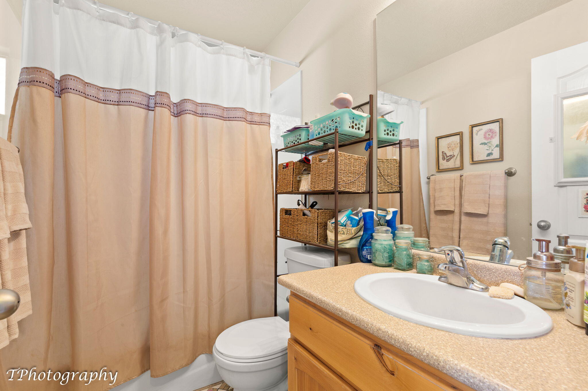 107 Overlook Lane Hurricane, UT 84737 - Photo 18 of 19 Bathroom 2