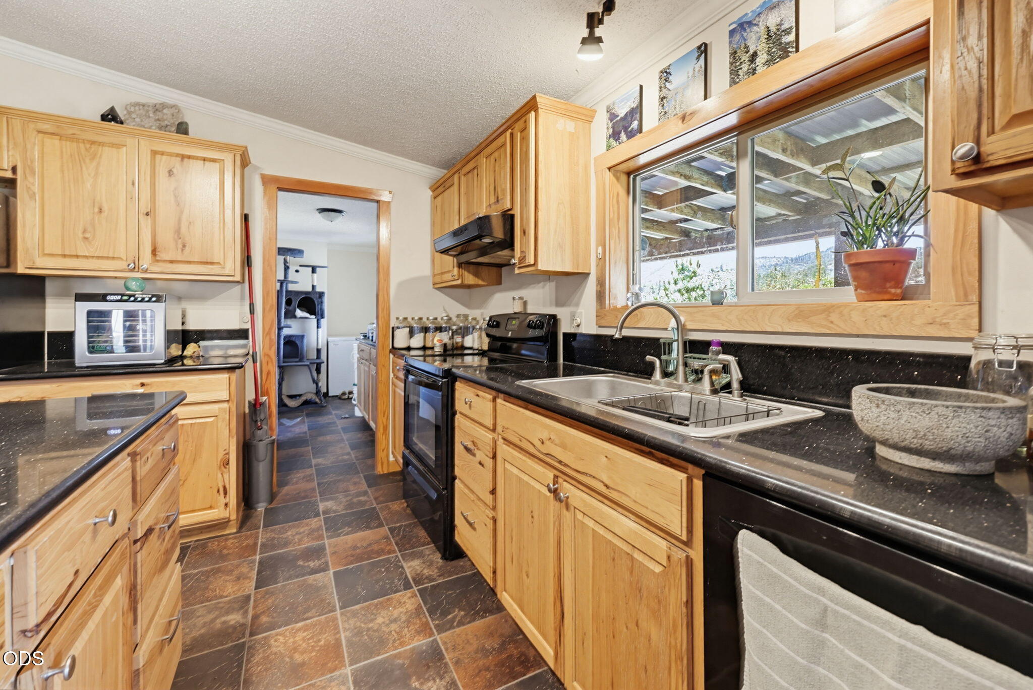 2644 Little Applegate Road Jacksonville, OR 97530 - Photo 15 of 31 ApxLA00039