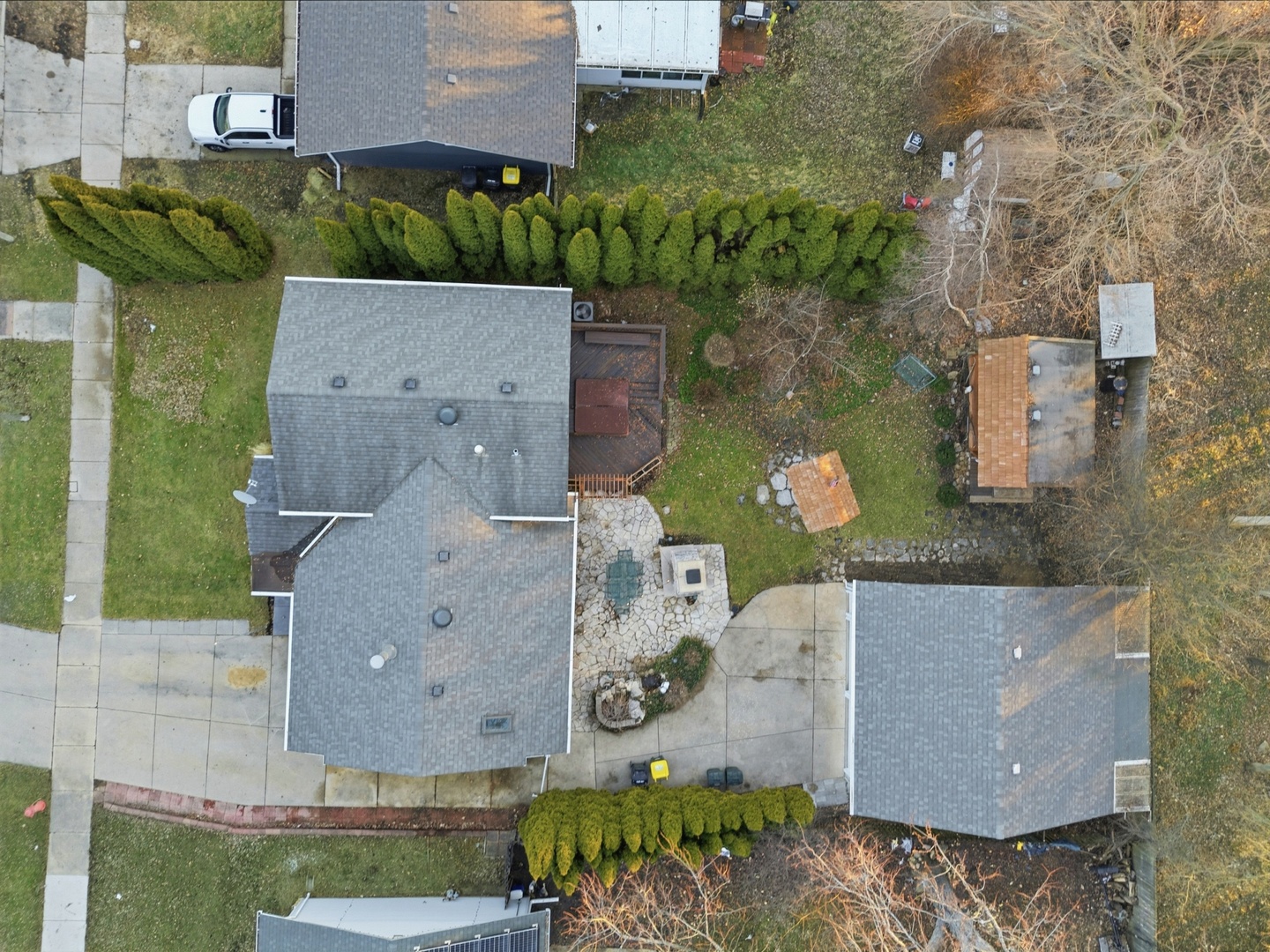 704 Springfield Drive Roselle, IL 60172 - Photo 23 of 28 an aerial view of multiple houses with outdoor space