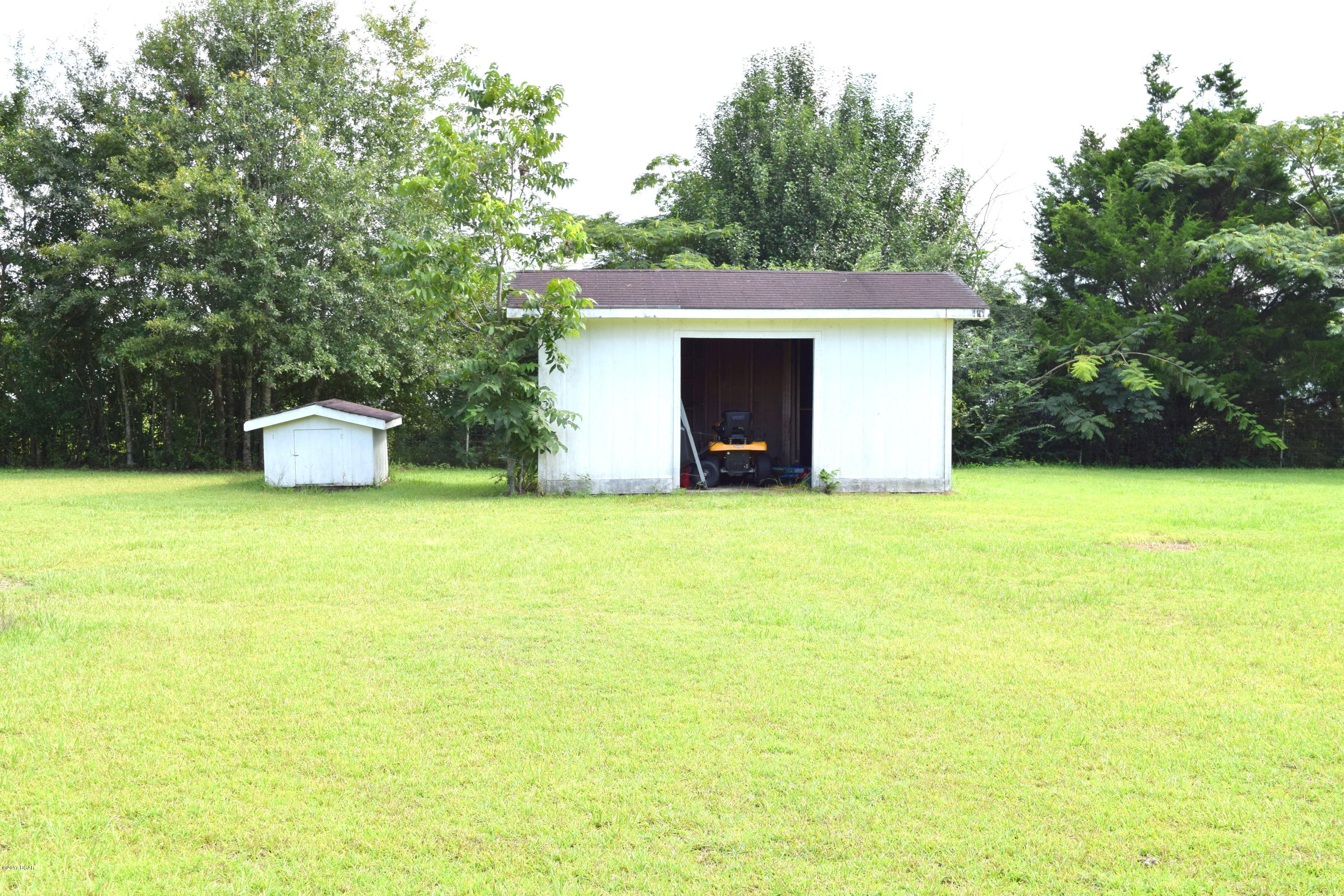 901 Layton Road Graceville, FL 32440 - Photo 21 of 22