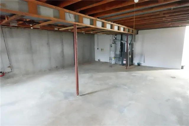 $338,950 | 2010 Northeast 78th Street, Kansas City, MO 64118