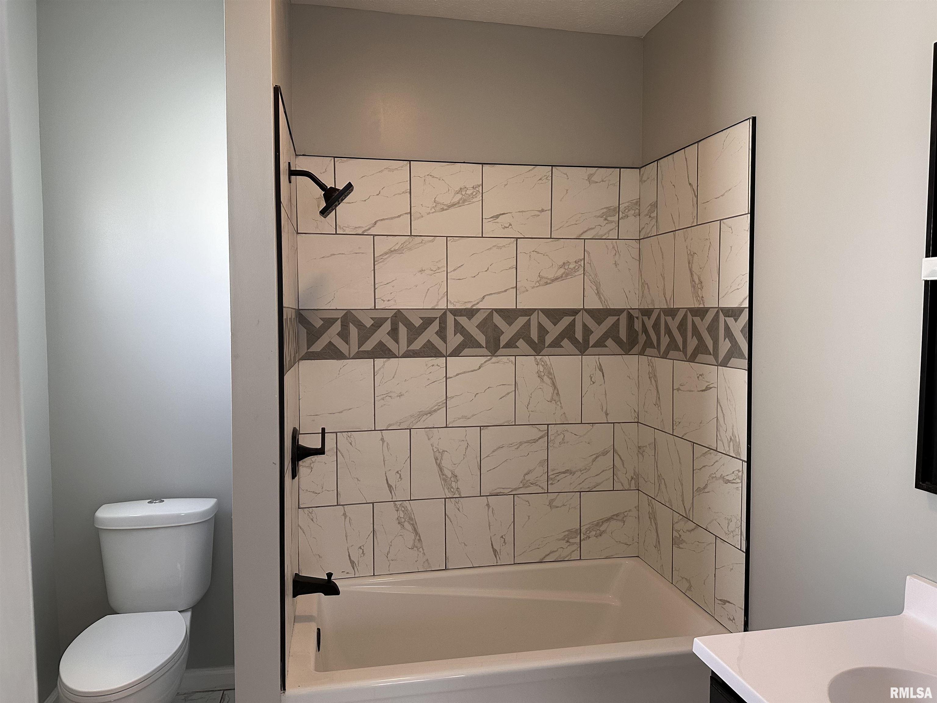 1612 East Cummins Avenue Springfield, IL 62702 - Photo 14 of 27 Gallery Image 14