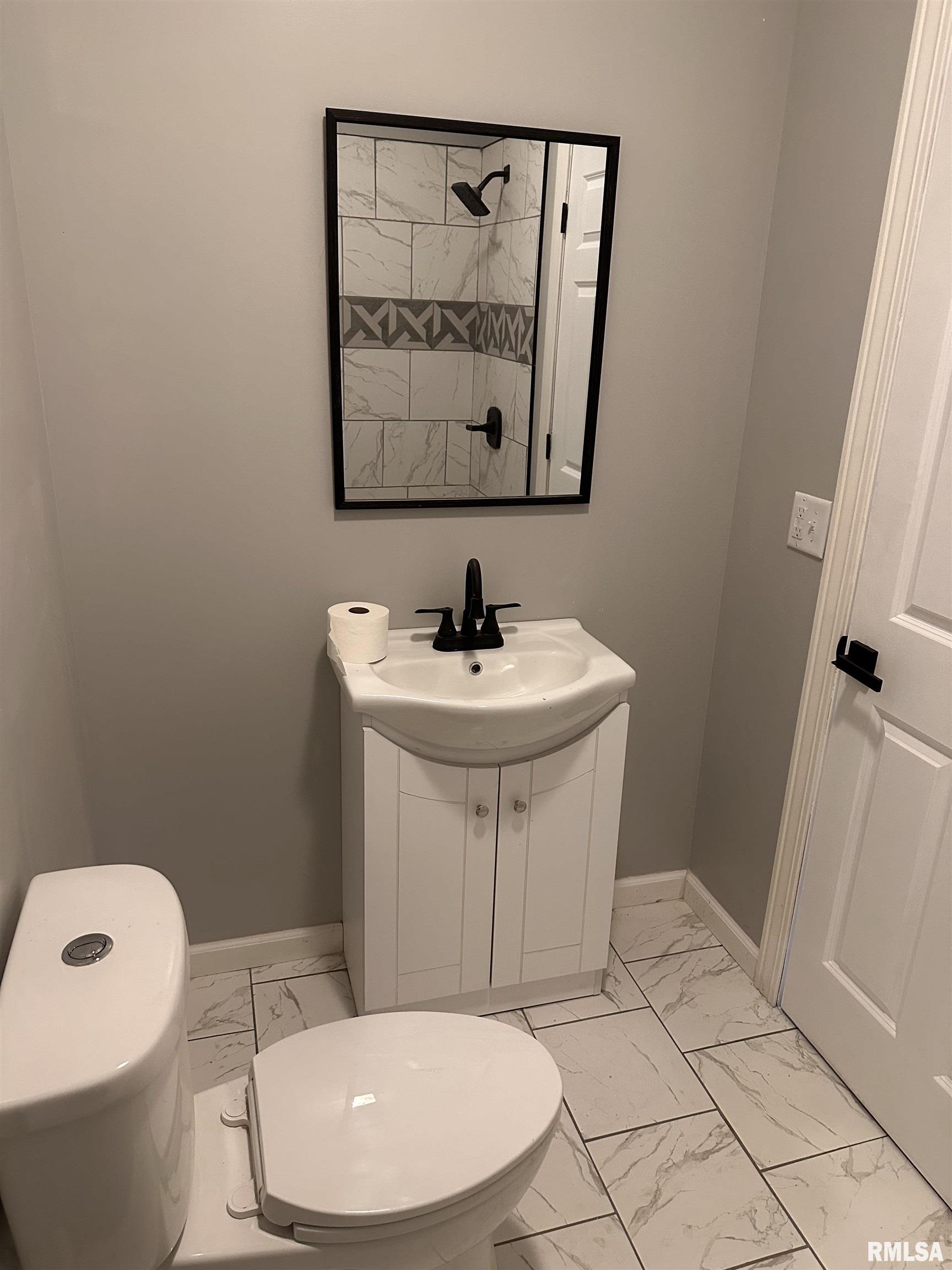 1612 East Cummins Avenue Springfield, IL 62702 - Photo 18 of 27 Gallery Image 18