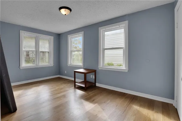 $135,000 | 7406 Tracy Avenue, Kansas City, MO 64131