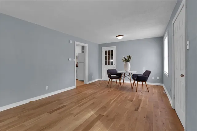 $135,000 | 7406 Tracy Avenue, Kansas City, MO 64131