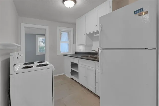 $135,000 | 7406 Tracy Avenue, Kansas City, MO 64131