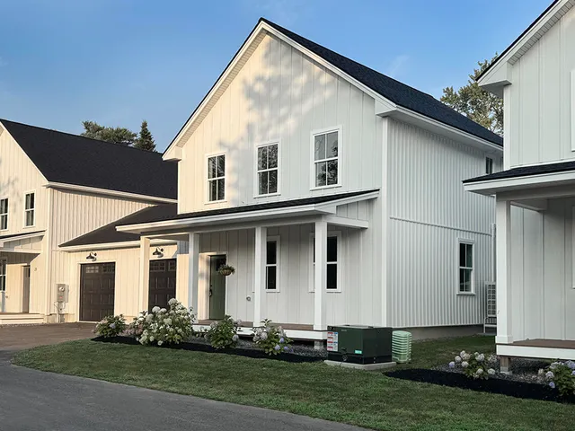$460,000 | 33 Magnolia Lane, Unit 33, Gardiner, ME 04345