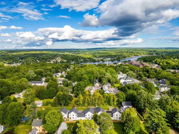 $460,000 | 33 Magnolia Lane, Unit 33, Gardiner, ME 04345