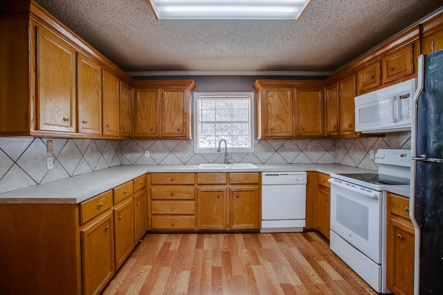 2813 41st Street Lubbock, TX 79413 - Photo 7 of 16 Photo 7