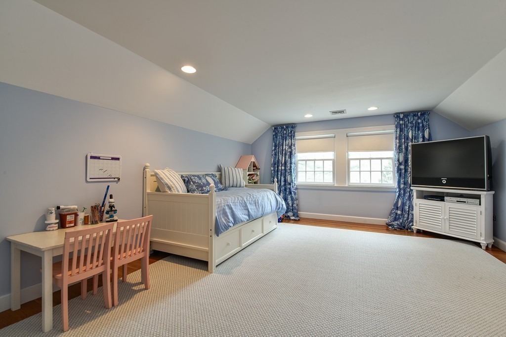 10 Greystone Road Dover, MA 02030 - Photo 24 of 30 Gallery Image 24