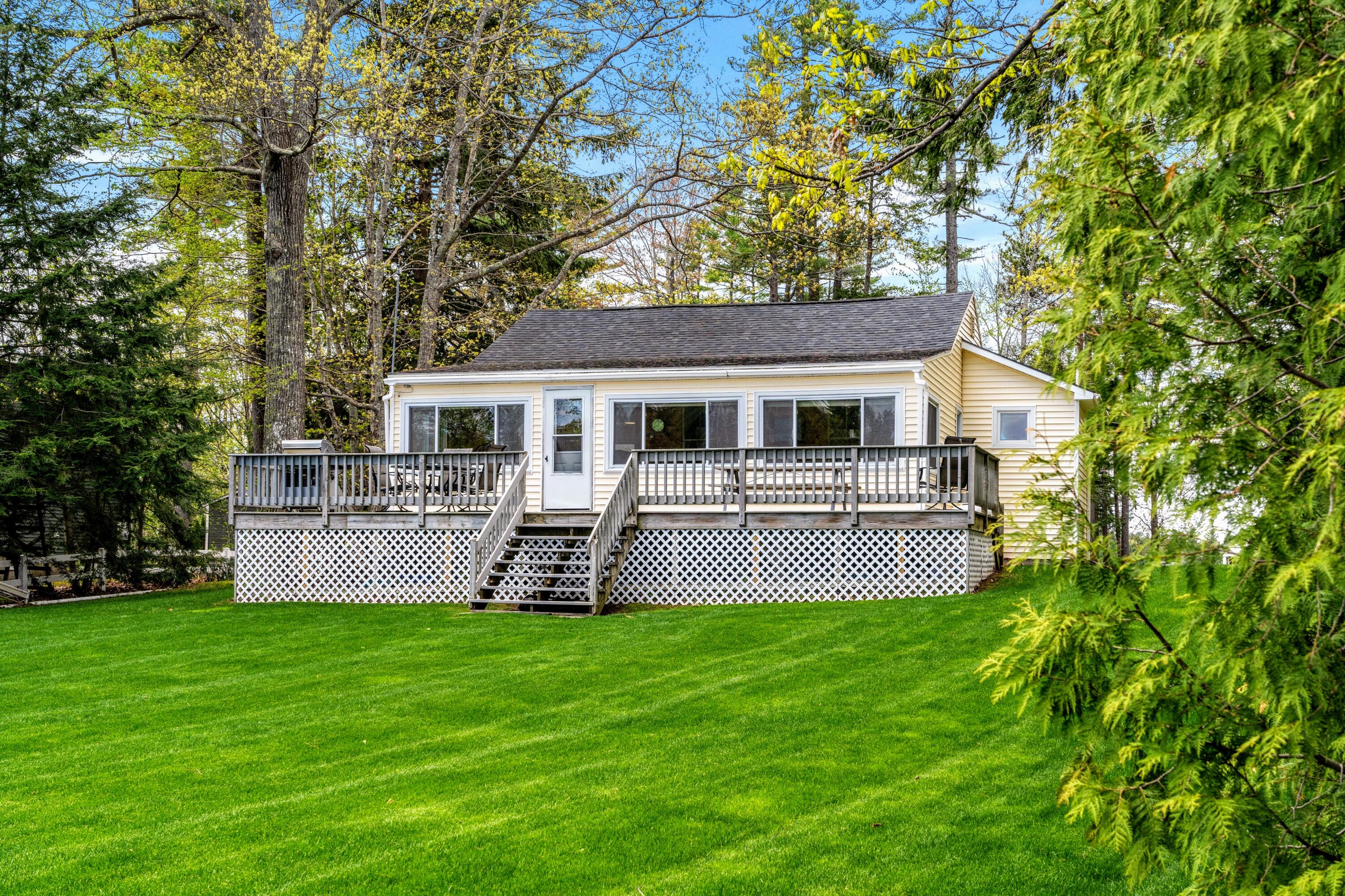 121 Williamson Road Manchester, ME 04351 - Photo 1 of 35 DSC02103