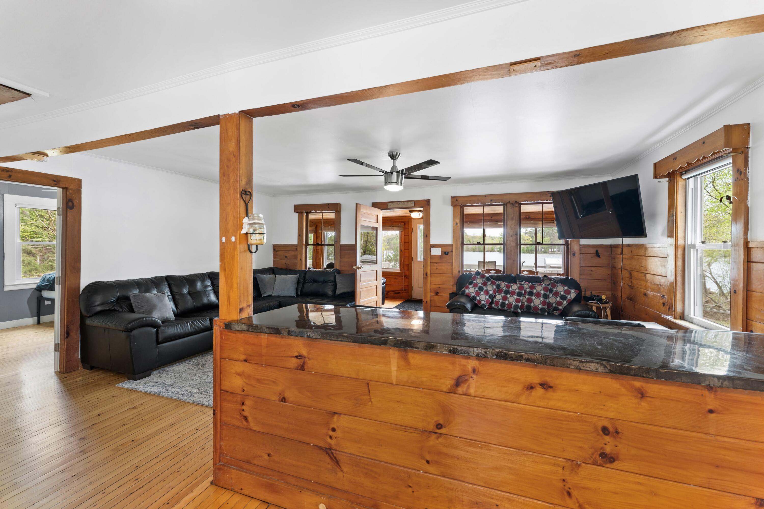 121 Williamson Road Manchester, ME 04351 - Photo 13 of 35 DSC02155