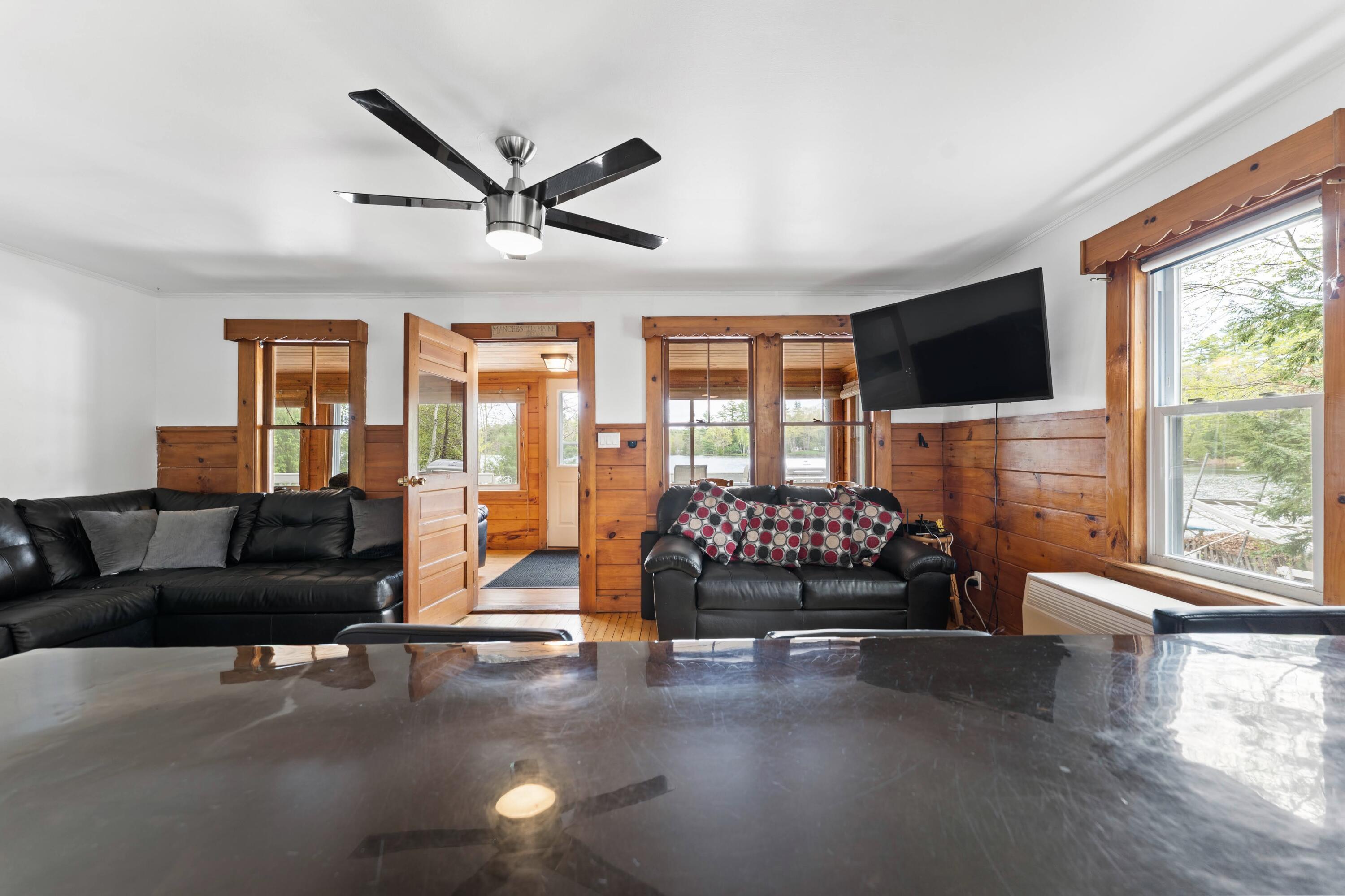 121 Williamson Road Manchester, ME 04351 - Photo 14 of 35 DSC02160