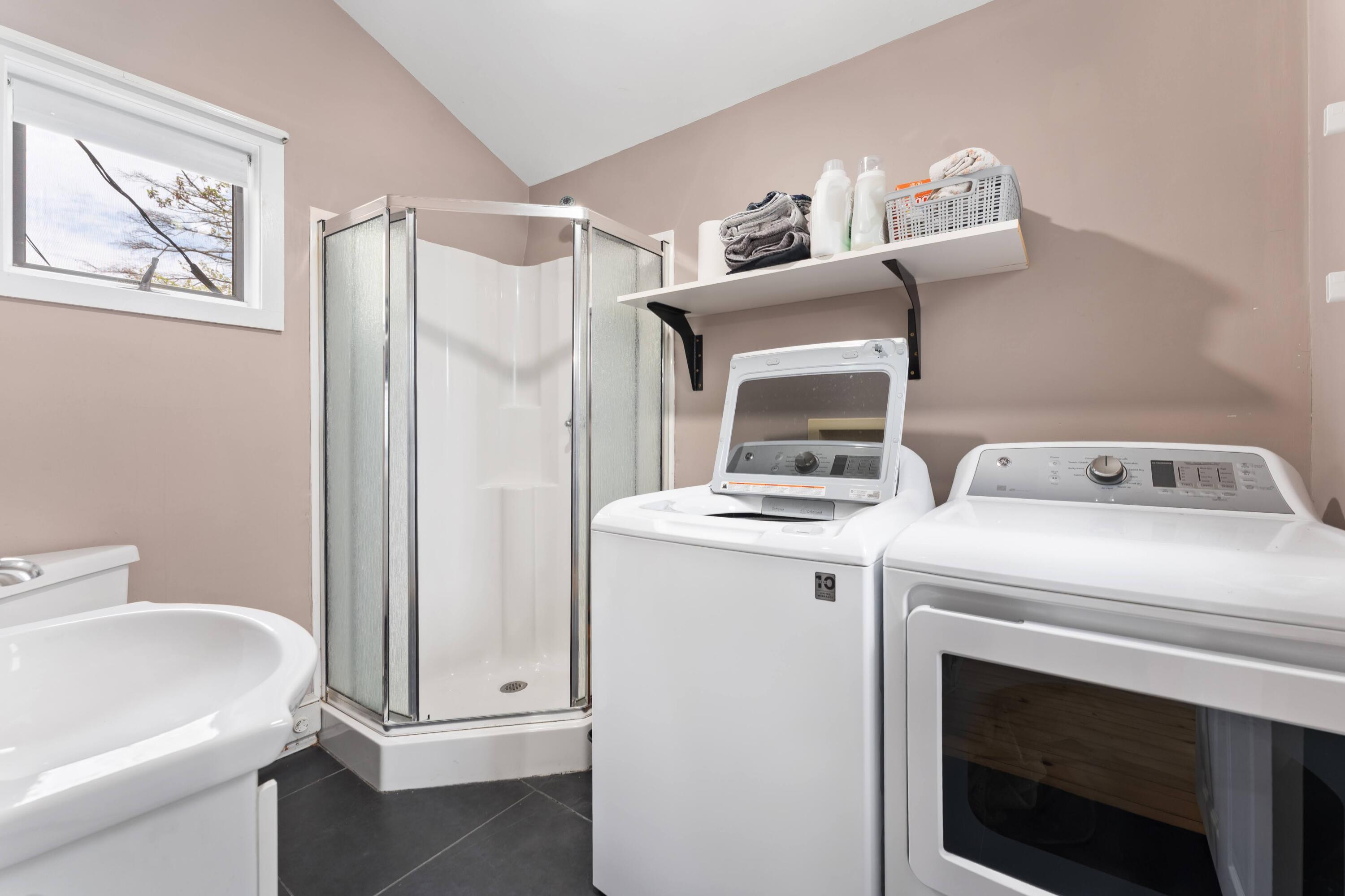 121 Williamson Road Manchester, ME 04351 - Photo 20 of 35 DSC02195