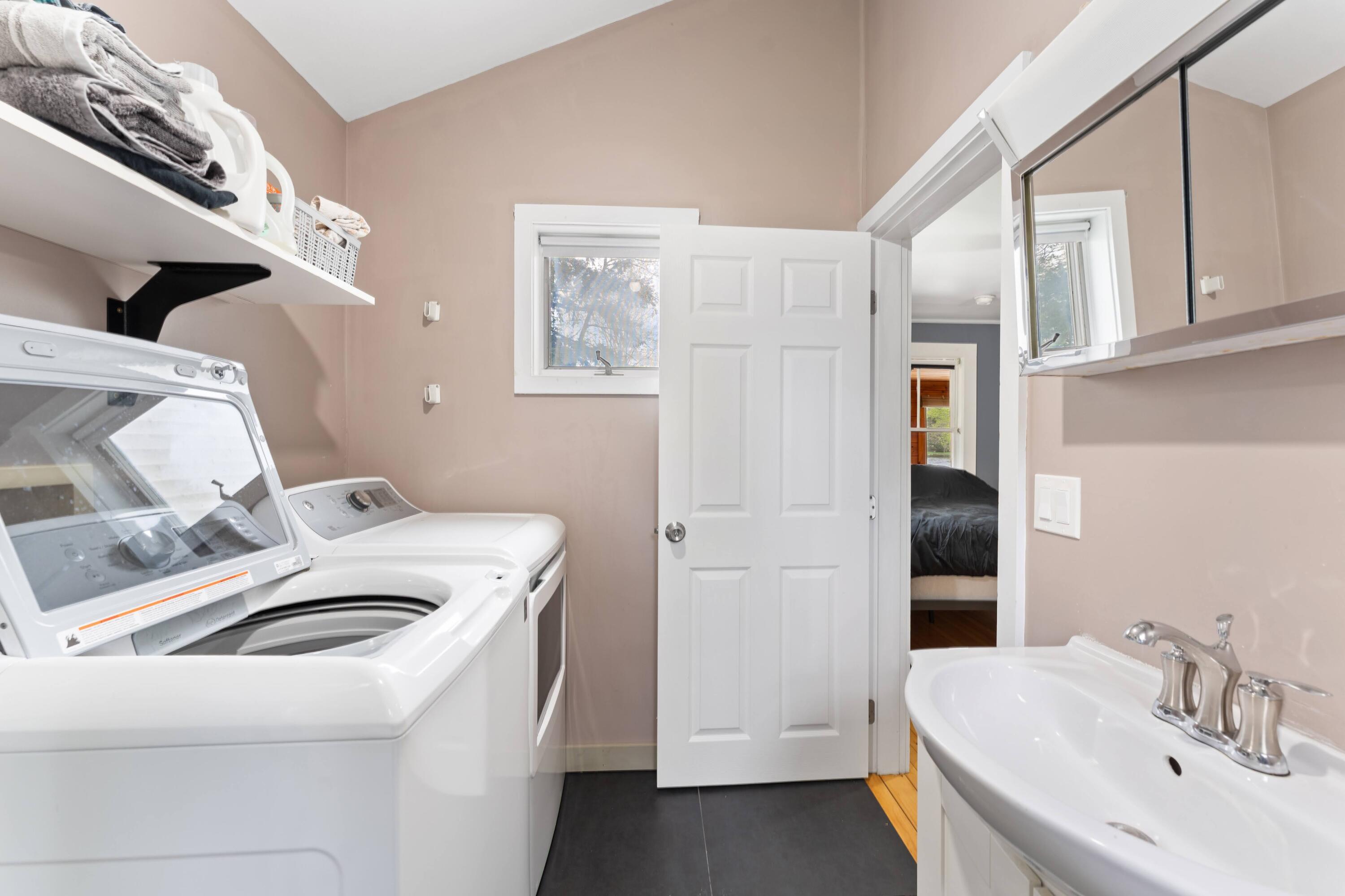 121 Williamson Road Manchester, ME 04351 - Photo 21 of 35 DSC02200