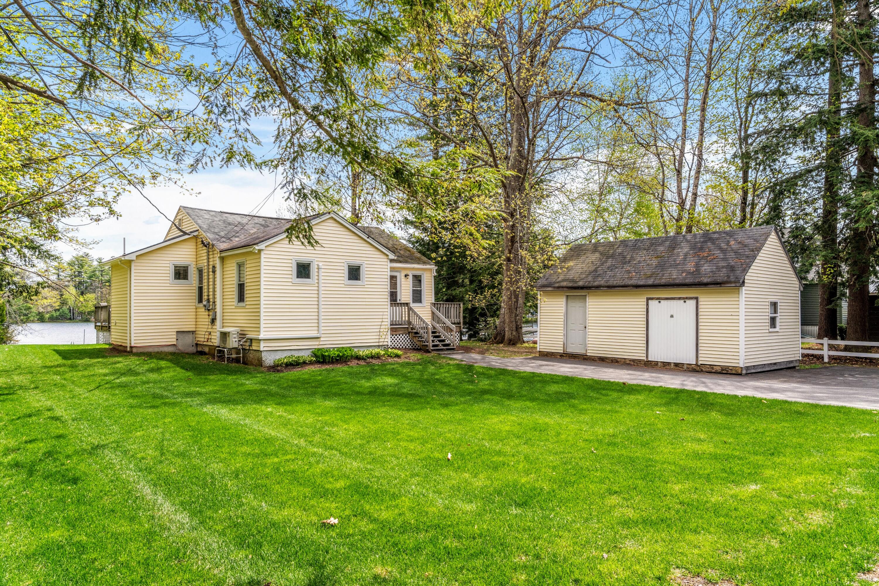 121 Williamson Road Manchester, ME 04351 - Photo 7 of 35 DSC02078