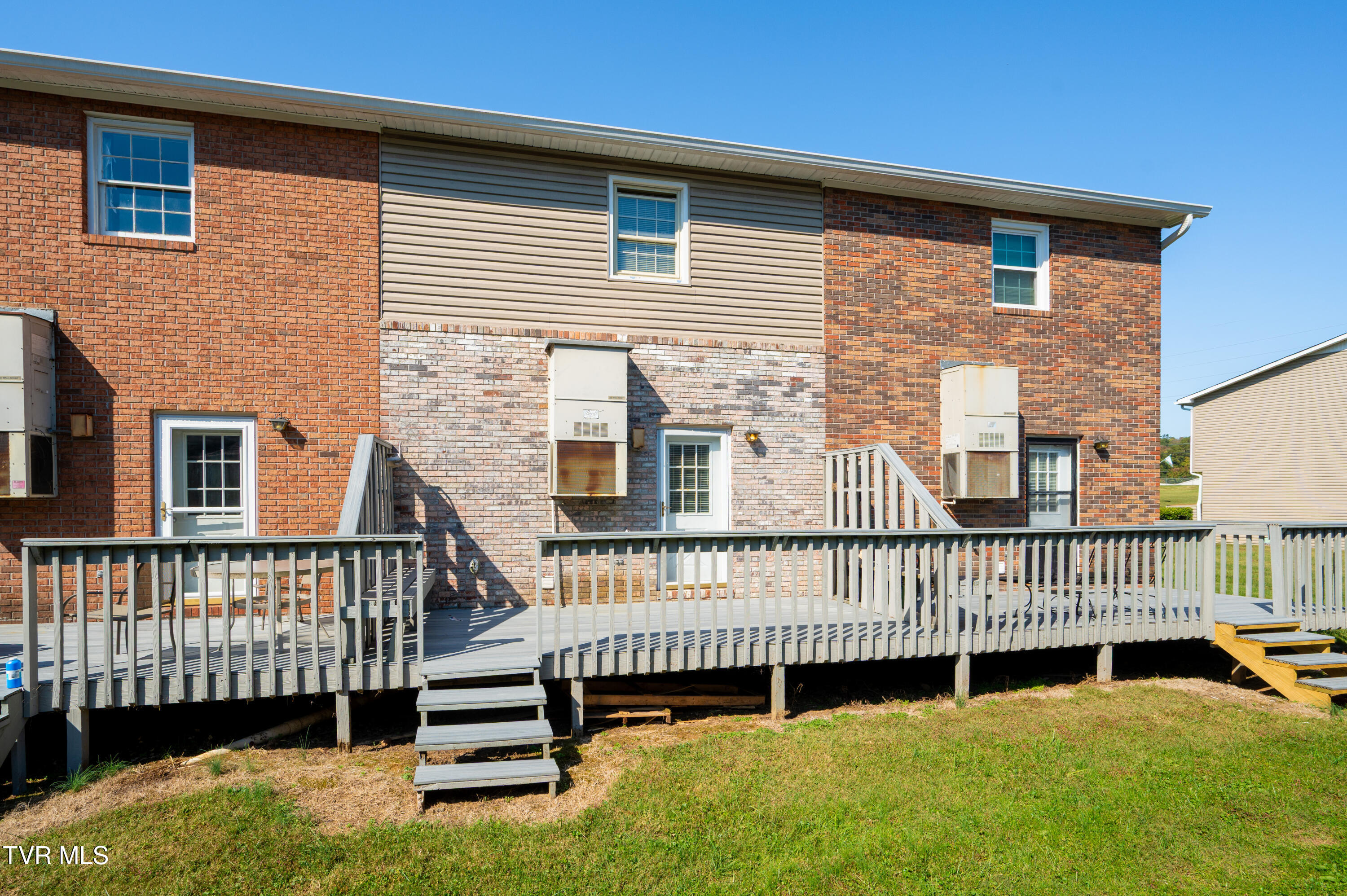 3539 Netherland Inn Road, Unit 11 Kingsport, TN 37660 - Photo 33 of 40 Netherland Inn-36