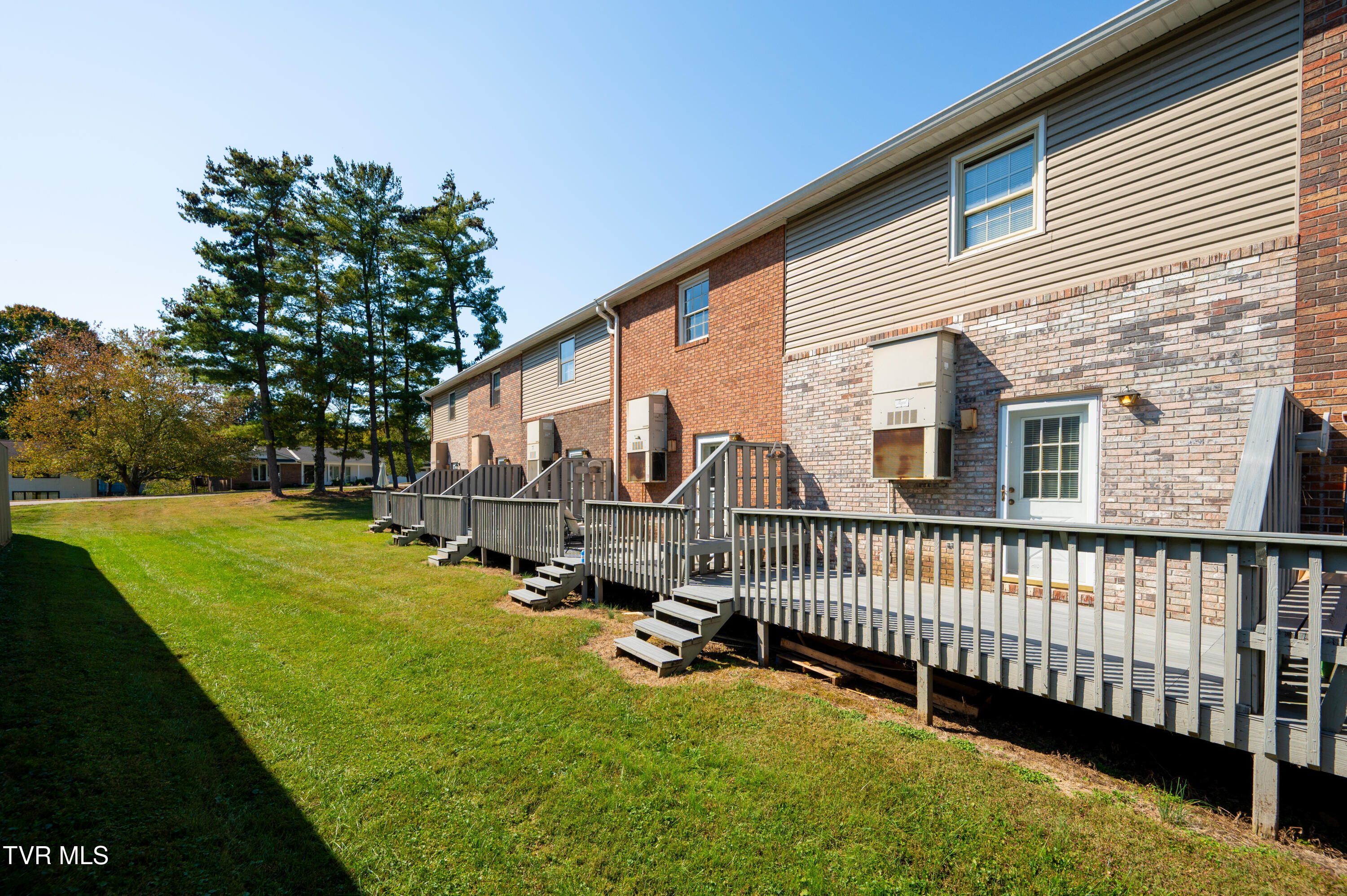 3539 Netherland Inn Road, Unit 11 Kingsport, TN 37660 - Photo 36 of 40 Netherland Inn-39