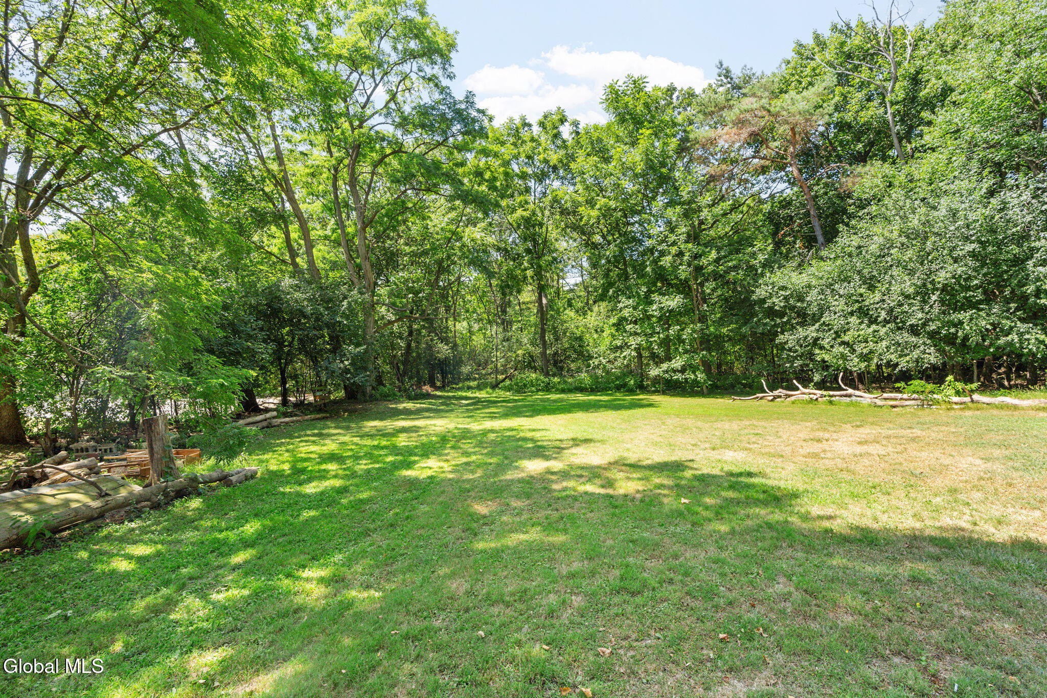 31-web-or-mls-27-delatour-rd